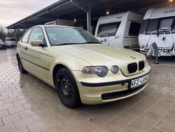 Grün Gebraucht 2001 BMW 316 Compact Performance Kleinwagen | 1.900 € (Fairer Preis)