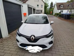 Weiß Gebraucht 2020 Renault Clio V Intens Kleinwagen | 15.700 € (Guter Preis)
