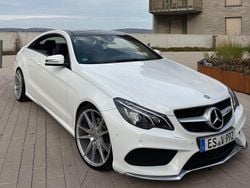 Weiß Gebraucht 2015 Mercedes E200 AMG Coupé | 17.000 € (Fairer Preis)
