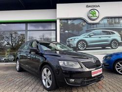 Cerna magic/black magic Gebraucht 2016 Skoda Octavia Style Kombi | 14.990 € (Fairer Preis)