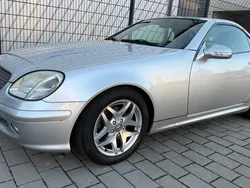 Grau Gebraucht 2002 Mercedes SLK200 Cabrio | 4.990 € (Fairer Preis)