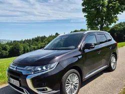 Schwarz Gebraucht 2019 Mitsubishi Outlander P-HEV Top SUV | 20.500 € (Guter Preis)