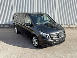Graphitgrau Gebraucht 2022 Mercedes Vito Van / Kleinbus | 37.990 € (Superpreis)