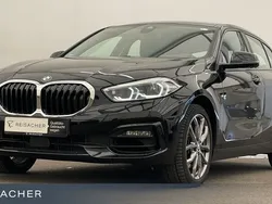 Saphirschwarz Gebraucht 2023 BMW 120 Shadowline Kleinwagen | 29.949 € (Guter Preis)