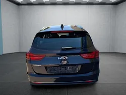 Neu 2025 Kia Ceed Sportswagon Kombi | 24.349 € (Guter Preis)
