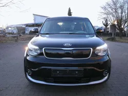 Schwarz Gebraucht 2018 Kia Soul EV Play SUV | 12.800 € (Fairer Preis)
