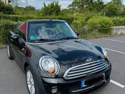 Schwarz Gebraucht 2011 Mini Cooper Kleinwagen | 8.500 € (Etwas zu teuer)