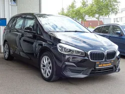 Schwarz Gebraucht 2020 BMW 218 Gran Tourer Advantage Van / Kleinbus | 13.950 € (Fairer Preis)