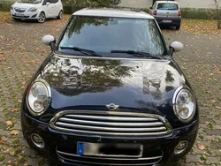Blau Gebraucht 2008 Mini Cooper D Kleinwagen | 5.500 € (Etwas zu teuer)