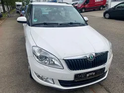 Weiß Gebraucht 2013 Skoda Fabia Elegance Kombi | 3.790 € (Superpreis)