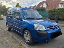 Blau Gebraucht 2004 Citroën Berlingo Van / Kleinbus | 700 € (Superpreis)