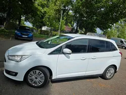 Weiß Gebraucht 2015 Ford C-MAX Van / Kleinbus | 5.250 € (Teuer)