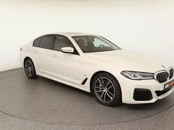 Weiß Gebraucht 2023 BMW 530 M Sport Limousine | 42.950 € (Guter Preis)