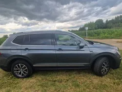 Grau Gebraucht 2018 VW Tiguan Allspace Comfortline SUV | 17.500 € (Fairer Preis)