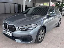 Skyscraper grau metallic Gebraucht 2022 BMW 118 Advantage Kleinwagen | 19.199 € (Guter Preis)