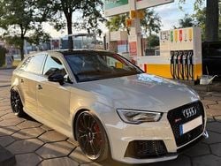 Rot Gebraucht 2017 Audi RS3 Sport Kleinwagen | 44.000 € (Etwas zu teuer)