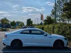 Weiß Gebraucht 2016 Audi S5 Ambiente Coupé | 32.400 € (Guter Preis)