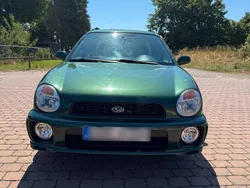 Grün Gebraucht 2001 Subaru Impreza Kombi | 1.800 €