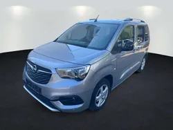 Grau Gebraucht 2022 Opel Combo Life Ultimate Van / Kleinbus | 22.990 € (Fairer Preis)