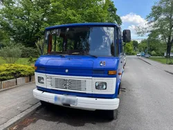 Blau Gebraucht 1986 Mercedes T2 Van | 12.000 €