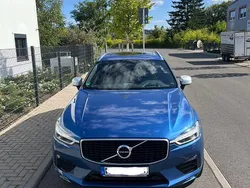 Blau Gebraucht 2018 Volvo XC60 R-Design SUV | 25.900 € (Fairer Preis)