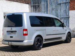 Silber Gebraucht 2008 VW Caddy Maxi Van / Kleinbus | 8.200 € (Teuer)