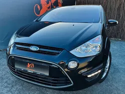 Schwarz Gebraucht 2015 Ford S-MAX S Van / Kleinbus | 7.990 €