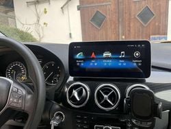 Grau Gebraucht 2014 Mercedes B180 Van / Kleinbus | 6.950 € (Fairer Preis)