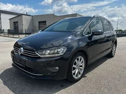 Brilliantschwarz Gebraucht 2014 VW Golf Sportsvan Highline Van / Kleinbus | 9.600 € (Fairer Preis)
