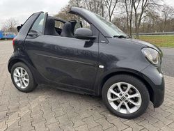 Schwarz Gebraucht 2019 Smart ForTwo Electric Drive Passion Cabrio | 9.490 € (Fairer Preis)