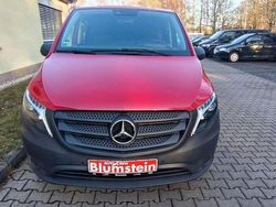 Rot Gebraucht 2024 Mercedes Vito Van | 29.995 € (Guter Preis)