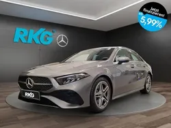 Grau Gebraucht 2024 Mercedes A200 AMG Limousine | 33.690 € (Fairer Preis)
