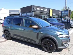 Grün Neu 2025 Dacia Jogger Extreme Van / Kleinbus | 27.790 € (Fairer Preis)