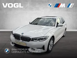 Alpinweiß uni Gebraucht 2021 BMW 320 Sport Line Kombi | 29.490 € (Fairer Preis)