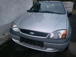 Silber Gebraucht 2000 Ford Fiesta Kleinwagen | 899 € (Fairer Preis)
