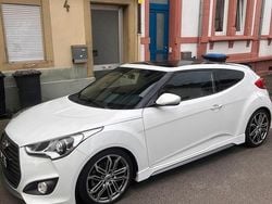 Weiß Gebraucht 2015 Hyundai Veloster Limousine | 15.500 €