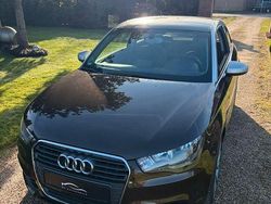 Braun Gebraucht 2012 Audi A1 Attraction Kleinwagen | 5.899 € (Fairer Preis)