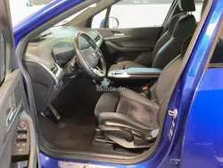 Blau Gebraucht 2022 BMW 218 Active Tourer M Sport Van / Kleinbus | 33.770 €