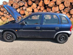 Gebraucht 2000 Opel Corsa Kleinwagen | 350 €