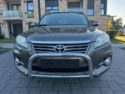 Braun Gebraucht 2010 Toyota RAV4 Life SUV | 5.000 € (Superpreis)
