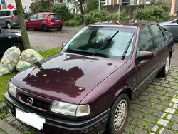 Violet Gebraucht 1994 Opel Vectra Limousine | 2.200 €
