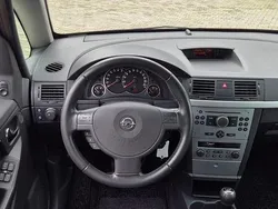 Blau Gebraucht 2008 Opel Meriva Van / Kleinbus | 2.300 € (Fairer Preis)