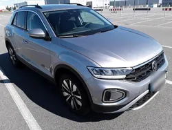 Silber Gebraucht 2024 VW T-Roc Move SUV | 27.950 € (Guter Preis)