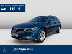 Aquamarinblau metallic Gebraucht 2021 VW Passat Elegance Kombi | 24.890 € (Etwas zu teuer)