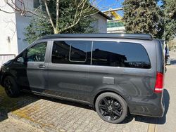 Schwarz Gebraucht 2023 Mercedes V300 Marco Polo Van / Kleinbus | 75.000 € (Fairer Preis)
