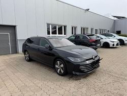 Schwarz Gebraucht 2024 VW Passat Elegance Limousine | 36.000 € (Superpreis)