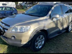 Grau Gebraucht 2010 Chevrolet Captiva LS SUV | 2.599 € (Guter Preis)