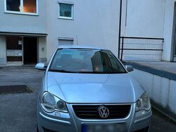 Silber Gebraucht 2008 VW Polo Kleinwagen | 2.000 € (Etwas zu teuer)