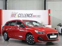 Rot Gebraucht 2019 Hyundai i30 YES! Kombi | 13.444 € (Fairer Preis)