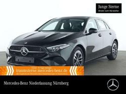 Kosmosschwarz Gebraucht 2024 Mercedes A200 Progressive Limousine | 28.890 € (Fairer Preis)